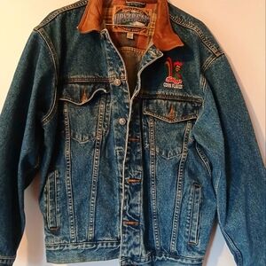 ✨️VINTAGE Denim Jacket✨️